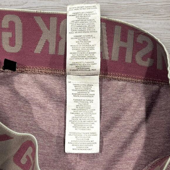 ★ GymShark Pink Flex Cycling Shorts ★ - Picture 8 of 8